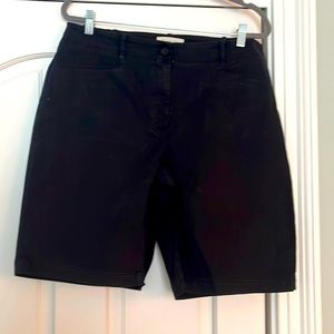 Cute Black Talbots size 16W shorts